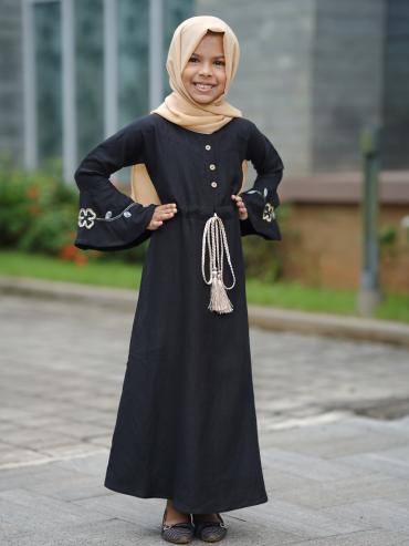 Wholesale Stylish Modest Dress with Handwork and Embroidery on the Sleeves