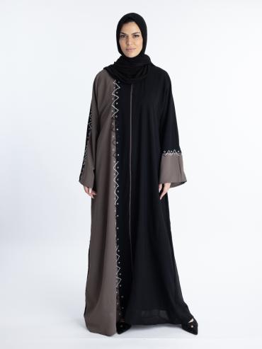 Wholesale Abaya with Handwork on the Front and Sleeves