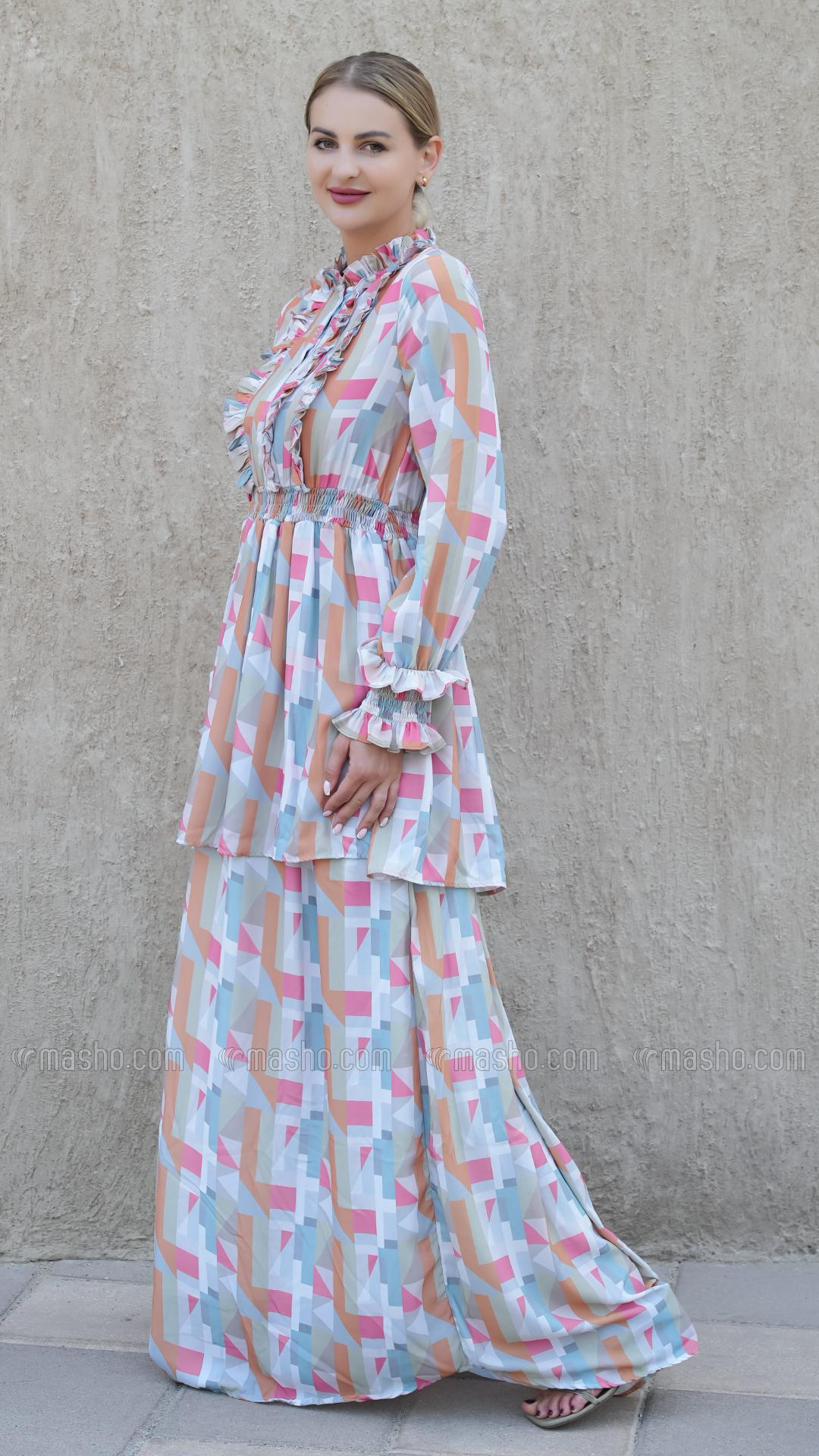 Wholesale Layered Modest Dress with Mosaic Print