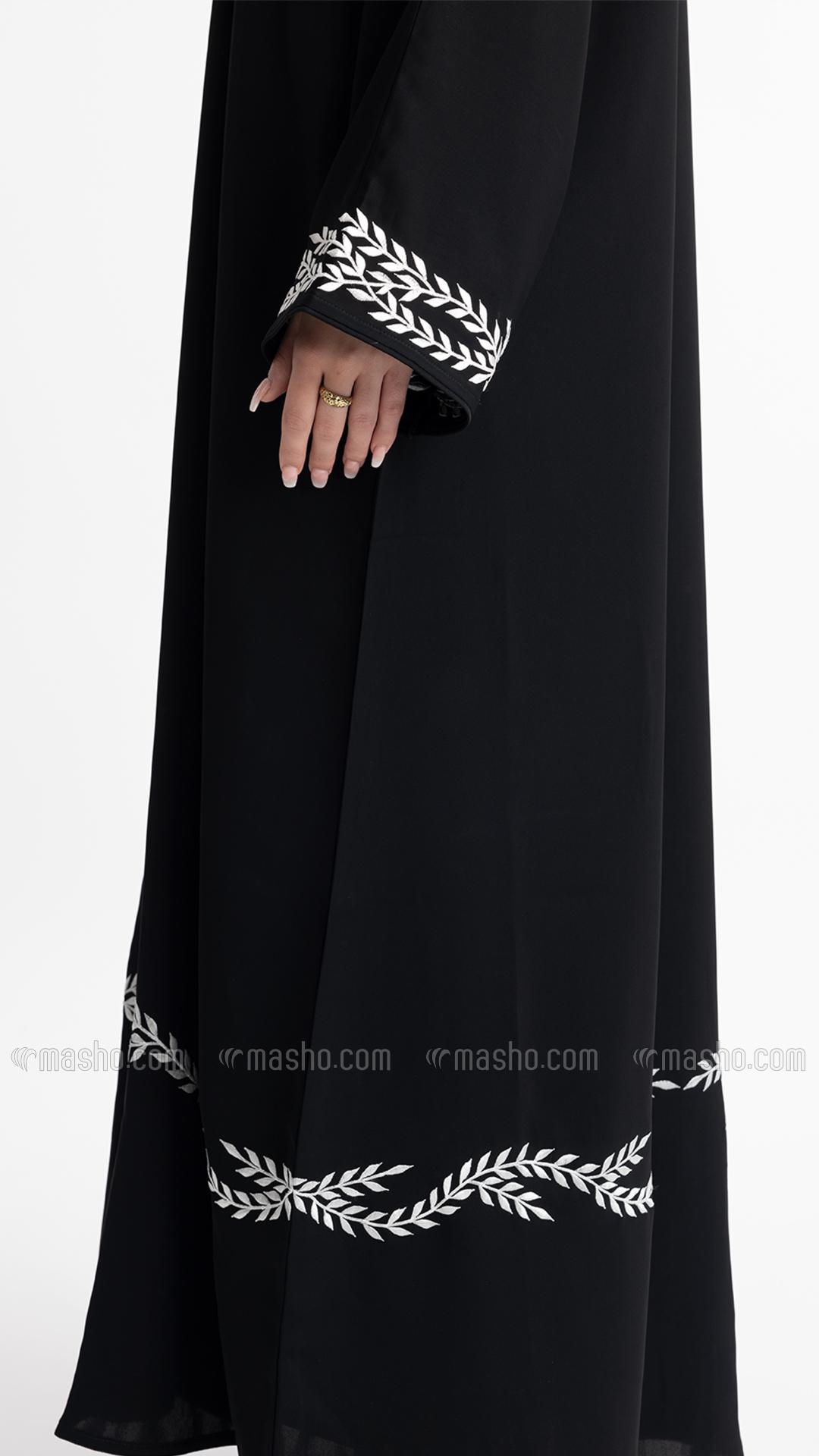 Wholesale Black Elegant Embroidered Abaya 