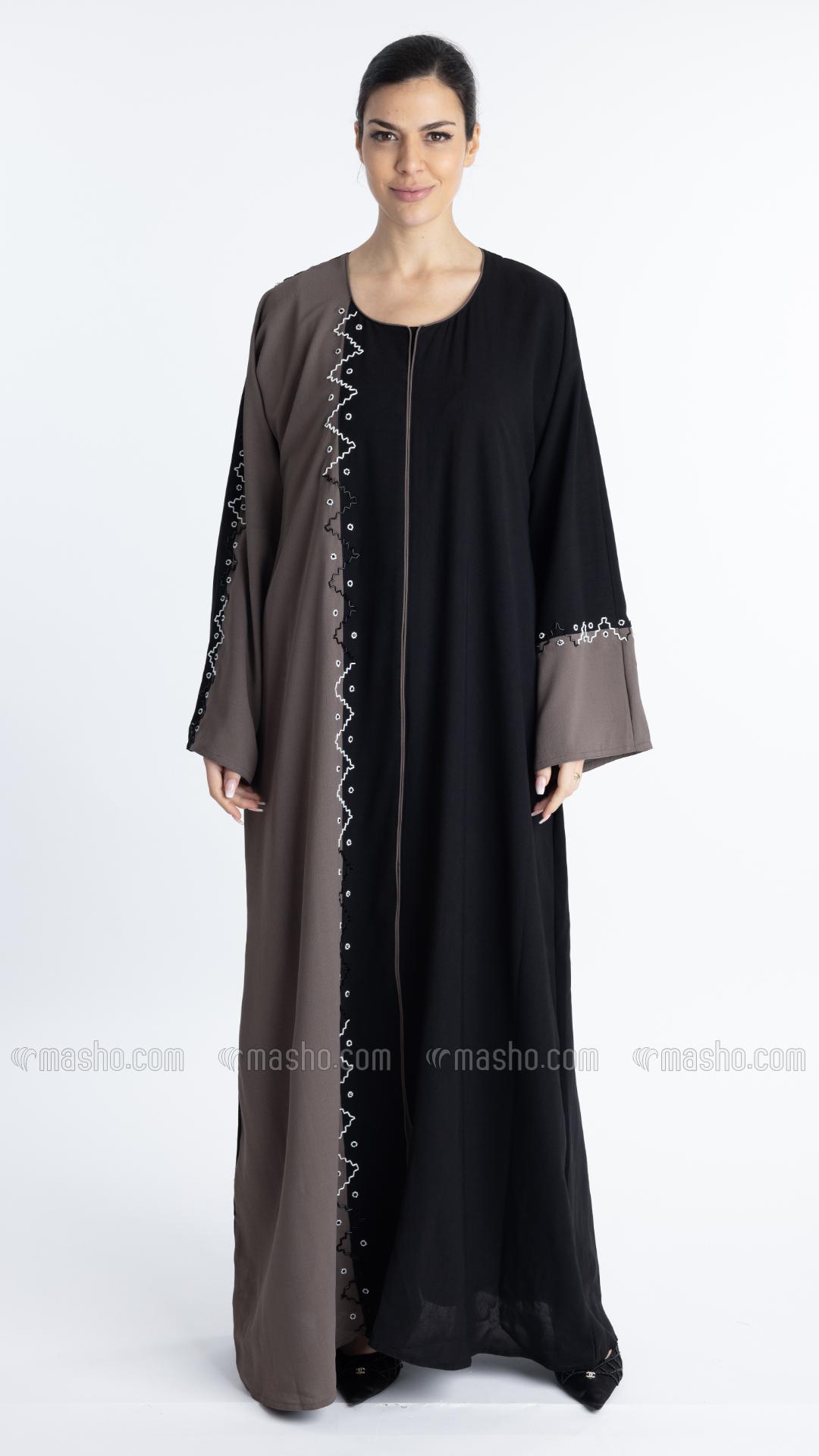 Wholesale Abaya with Handwork on the Front and Sleeves