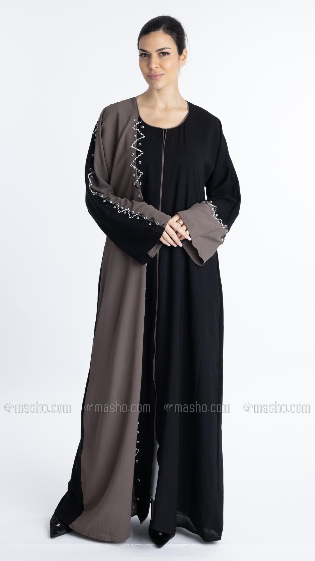 Wholesale Abaya with Handwork on the Front and Sleeves